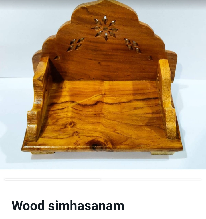 Wood simhasanam